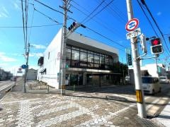 伊予銀行郡中支店