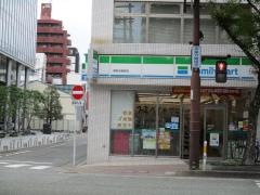 ファミリーマート　博多冷泉町店