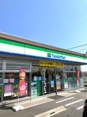 ファミリーマート 春日井松本町店