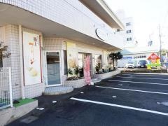シェ・ブラン津田店