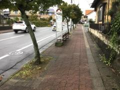 「郷ケ丘小口」バス停留所