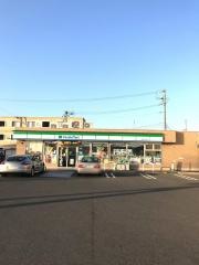 ファミリーマート　鈴鹿白子町店