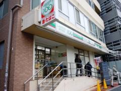ローソンストア100　新宿5丁目店