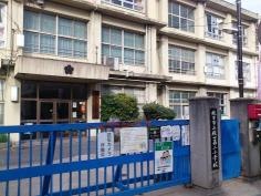 殿山第二小学校