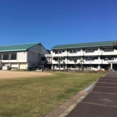 伊佐小学校