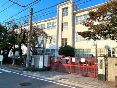 東光小学校