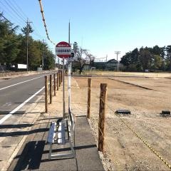「川島振興事務所」バス停留所