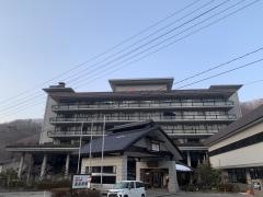 鷹泉閣岩松旅館