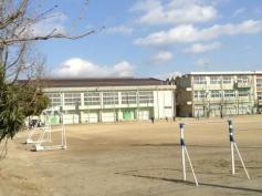 長森南小学校