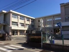 長森南小学校
