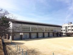上牧町立上牧中学校