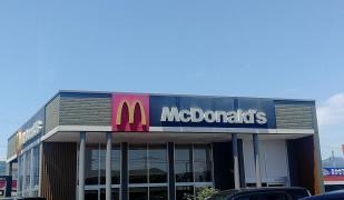 マクドナルド　武雄中央エッソ店