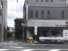 「四軒寺」バス停留所