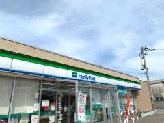 ファミリーマート　高岡よつや店