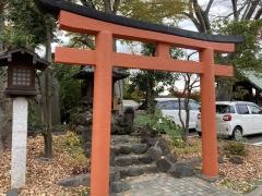 営築稲荷神社