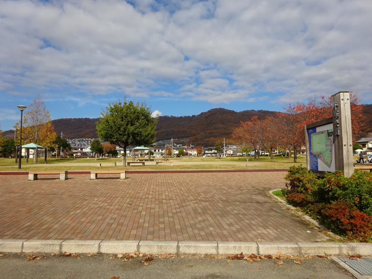 甲府市千塚公園