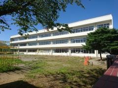 蛇田小学校