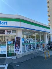 ファミリーマート　尼崎潮江四丁目店
