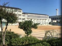 西郷小学校