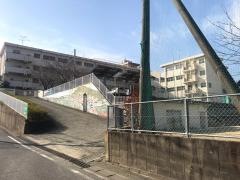 横代小学校