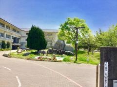 畝刈小学校