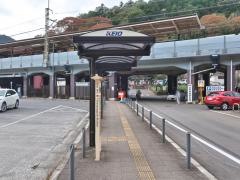 「高尾山口駅」バス停留所
