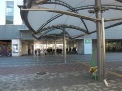 越谷レイクタウン駅