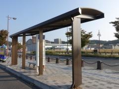 「宇野駅前」バス停留所
