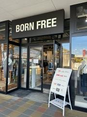 ＢＯＲＮ　ＦＲＥＥ　Ａ.ＳＱＵＡＲＥ