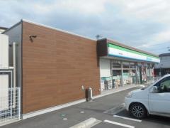 ファミリーマート　桔梗が丘西店