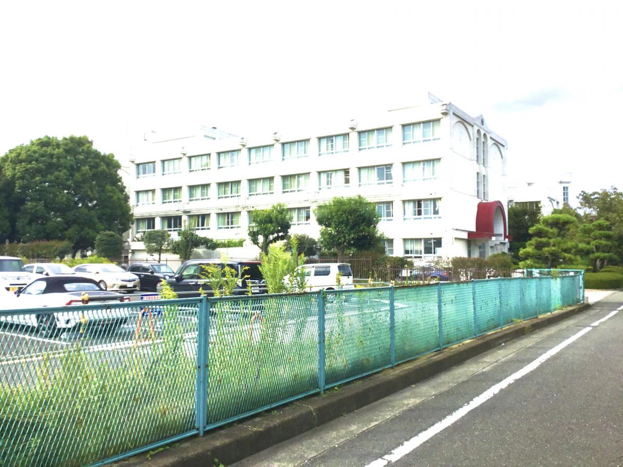 神奈川 県立 湘南台 高等 学校