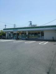 ファミリーマート　瀬戸南山町店