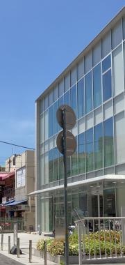 みなと銀行本山支店