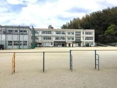 滝尾小学校