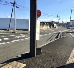 「堰場」バス停留所