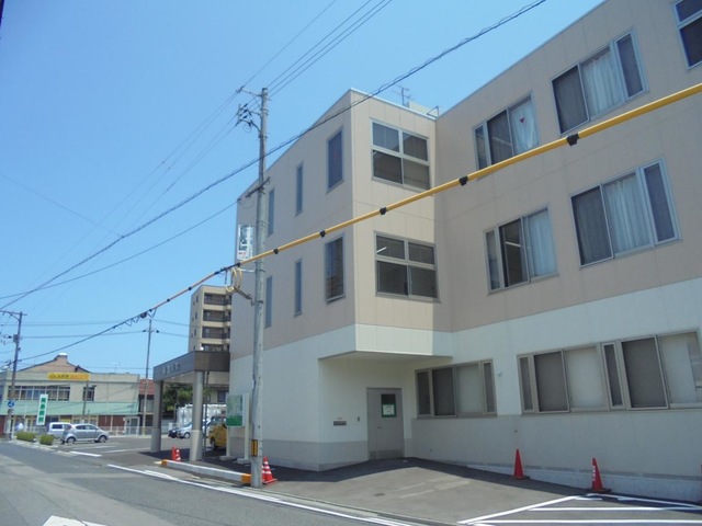 高島病院介護老人保健施設 施設外観