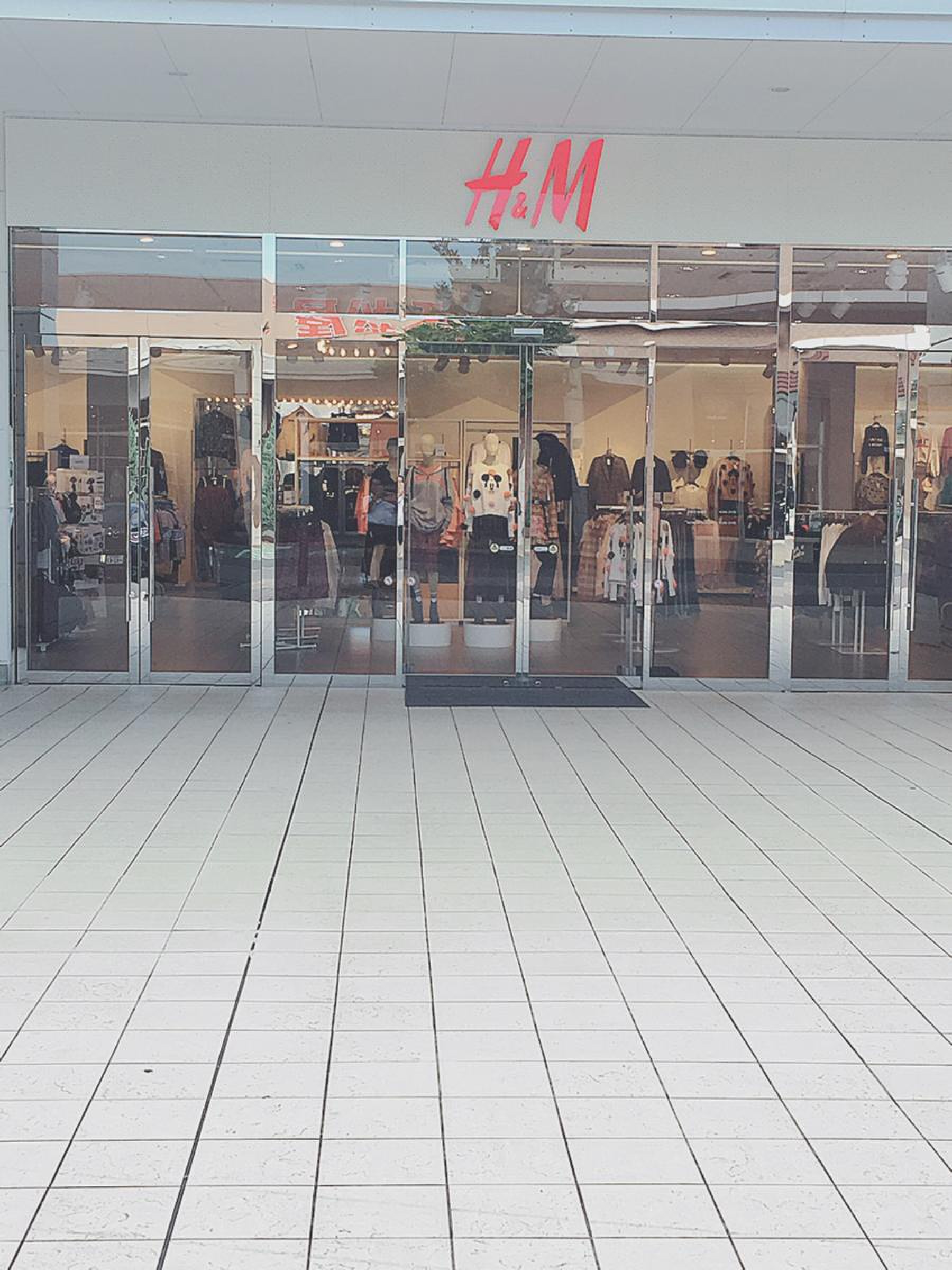 h&m 渋谷店 写真