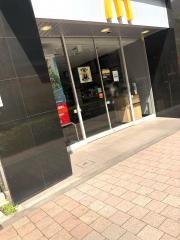 マクドナルド　西新宿店
