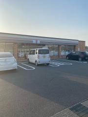 セブンイレブン　福井県立大学前店