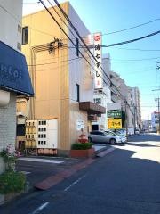 傳七すし