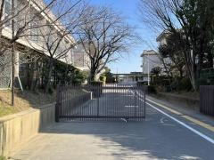 学戸小学校