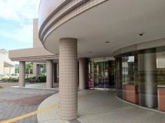 田原市渥美図書館