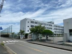 高槻市立第十中学校
