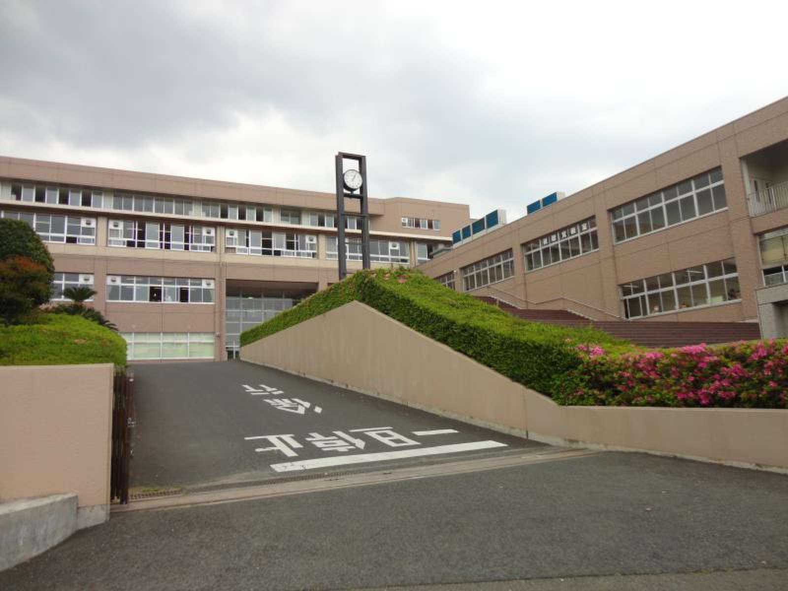 福岡 工業 大学 附属 城東 高等 学校