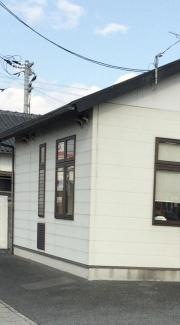 どんどん宇部際波店