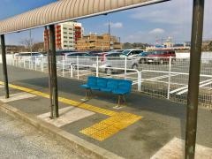 「柿生駅南口」バス停留所