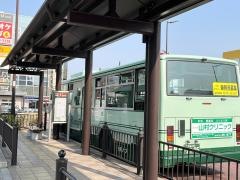 「富田林駅前」バス停留所