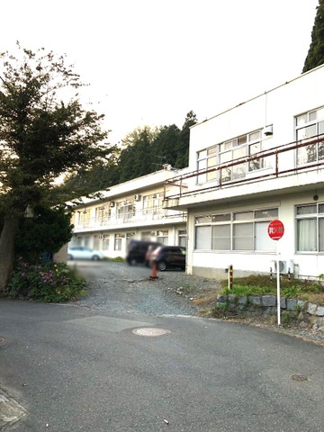 山岸和敬荘