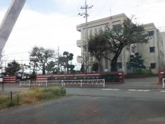 新宿小学校