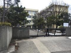東中野山小学校